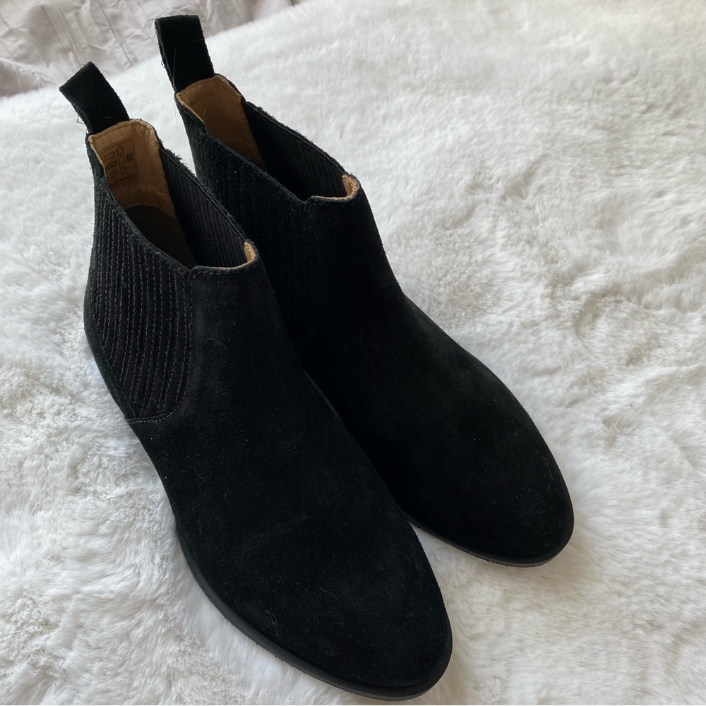 JACK ROGERS Pippa Suede Bootie Black